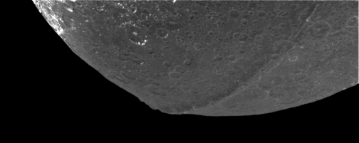 a line of mountains on Iapetus